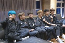 Faker关键节点问鼎冠军，日本队带队取胜！的简单介绍