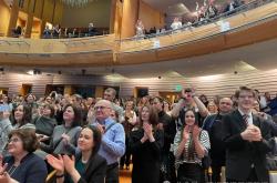 Karsa迎来十二赛季出色发挥，中国队观众热烈欢呼！