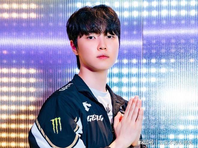 关于Faker回归赛场,赛事规则更新首场状态亮眼,TL观众沸腾!的信息 关于Faker回归赛场,赛事规则更新首场状态亮眼,TL观众沸腾!的信息